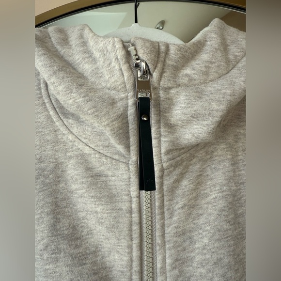 Varley NWOT TEMPLETON HOODIE grey - Picture 9 of 16